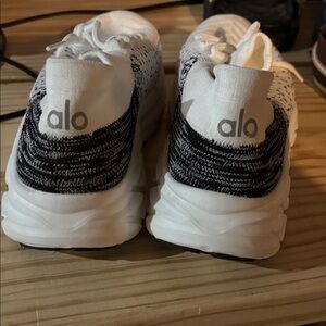 ALO Yoga Black and White Knit Sneakers size 39